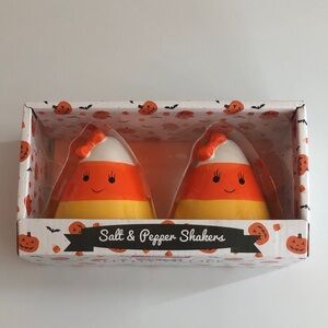 Candy Corn nwt Salt and Pepper Shakers